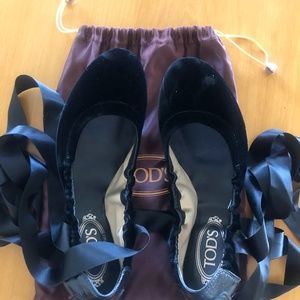 Tod's Limited Edition velvet ballerinas